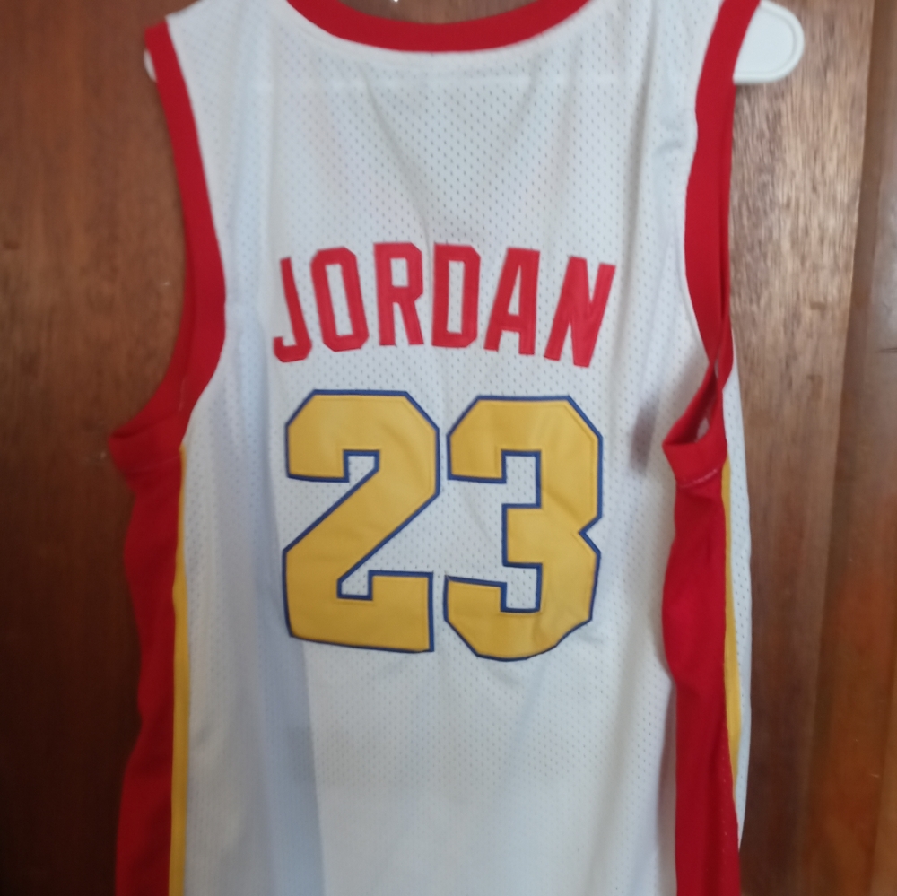#23 jordan l McDonald's all American new never been use - Picture 3 of 4